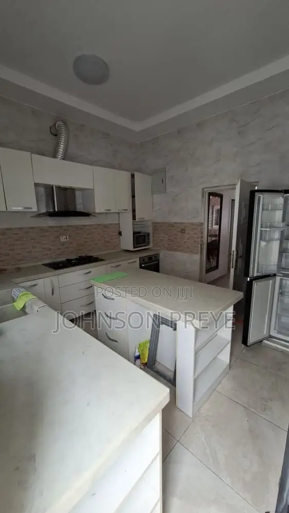 Furnished 4bdrm Duplex in Inside An Estate, Osapa london for rent in Osapa london