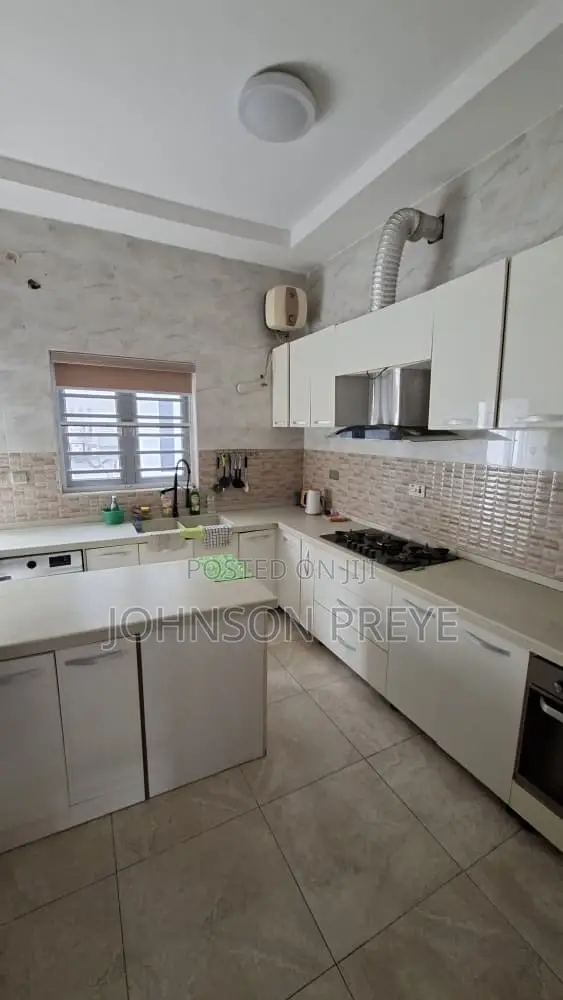 Furnished 4bdrm Duplex in Inside An Estate, Osapa london for rent in Osapa london