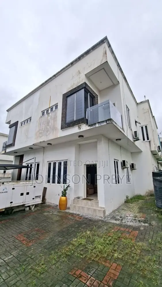 Furnished 4bdrm Duplex in Inside An Estate, Osapa london for rent in Osapa london