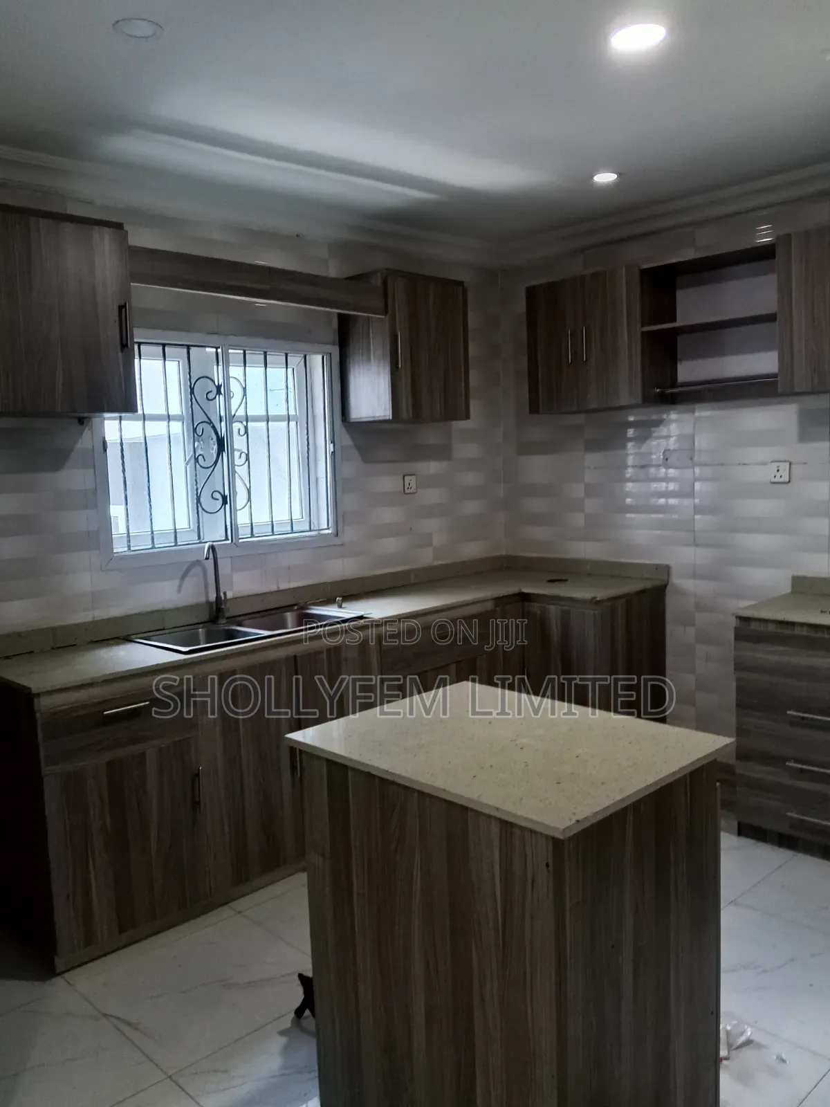 Furnished 3bdrm Block of Flats for rent in Lagos Island / Lagos Island