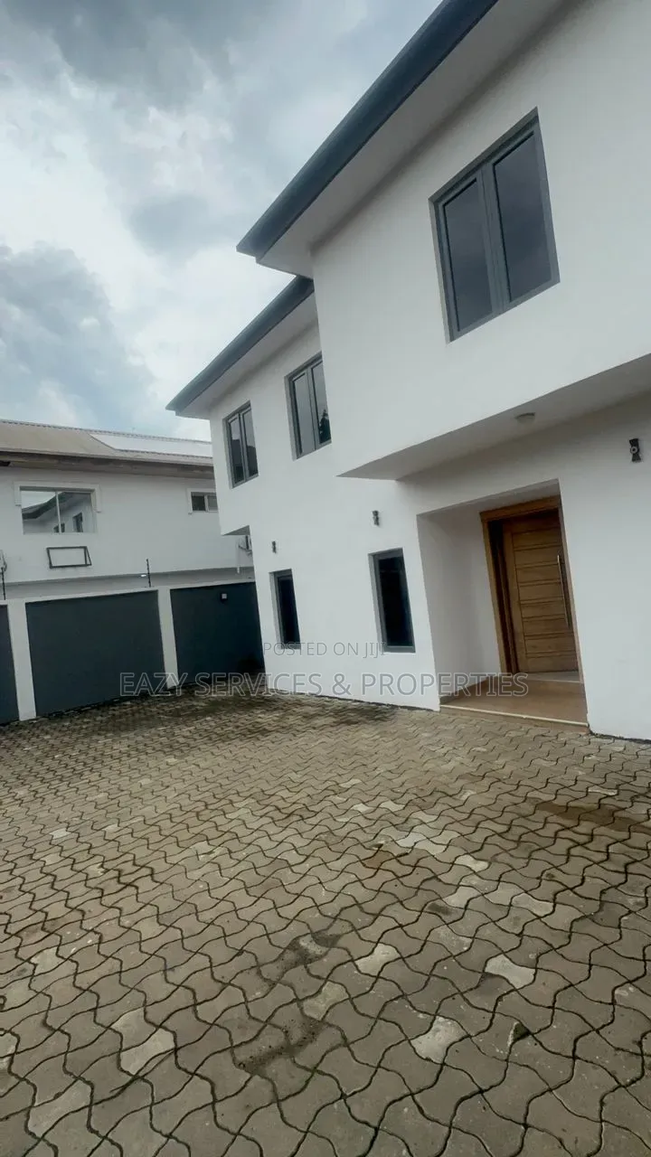 5bdrm Duplex in Lekki Phase One for rent in Lekki Phase 1