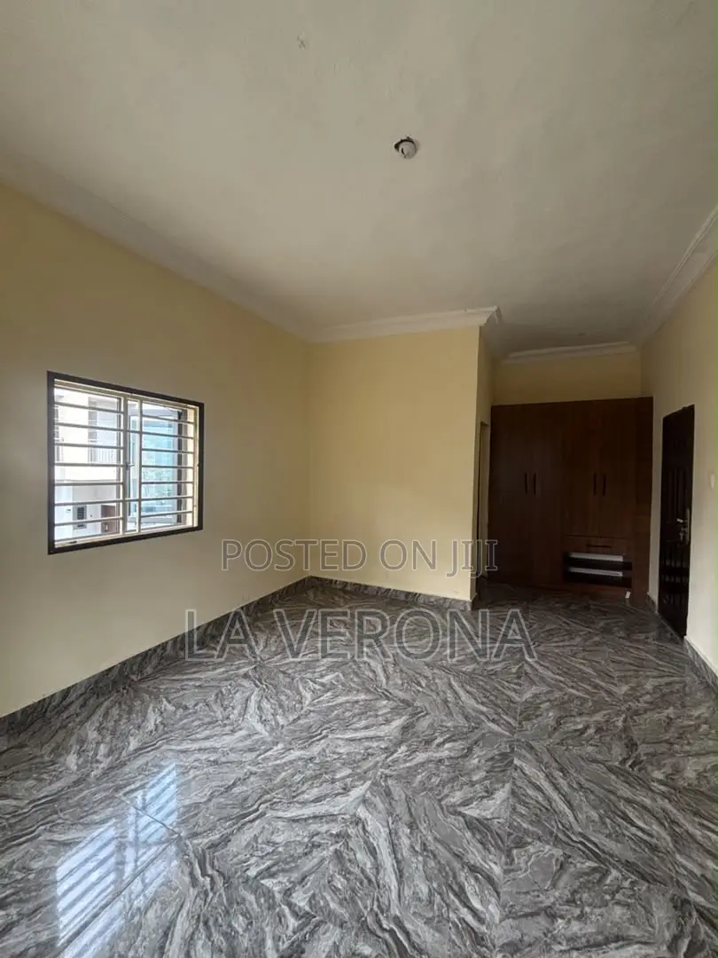 3bdrm Block of Flats in Idu for rent in Idu