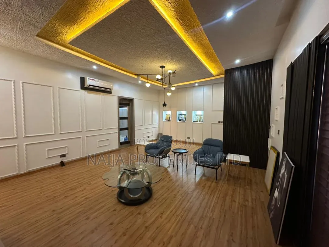 2bdrm Apartment in Off Tf Kuboye, Lekki Phase 1 for rent in Lekki Phase 1