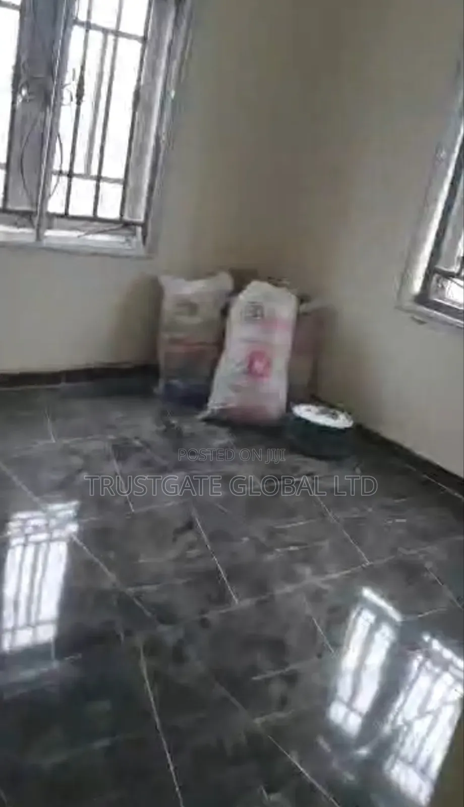 3bdrm Apartment in Police Service, Idu Industrial for rent in Idu Industrial