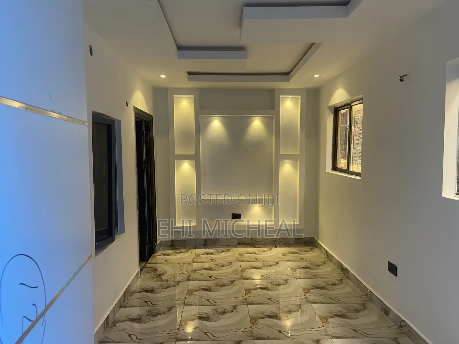 4bdrm Duplex in Brains & Hamers , Life Camp for sale in Life Camp