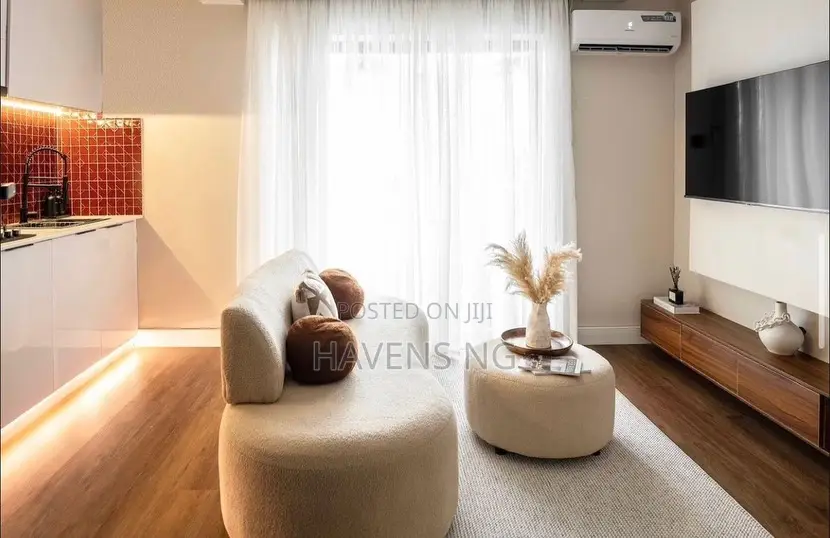 Luxury 1-Bedroom Apartment for Short Let in Lekki Phase 1