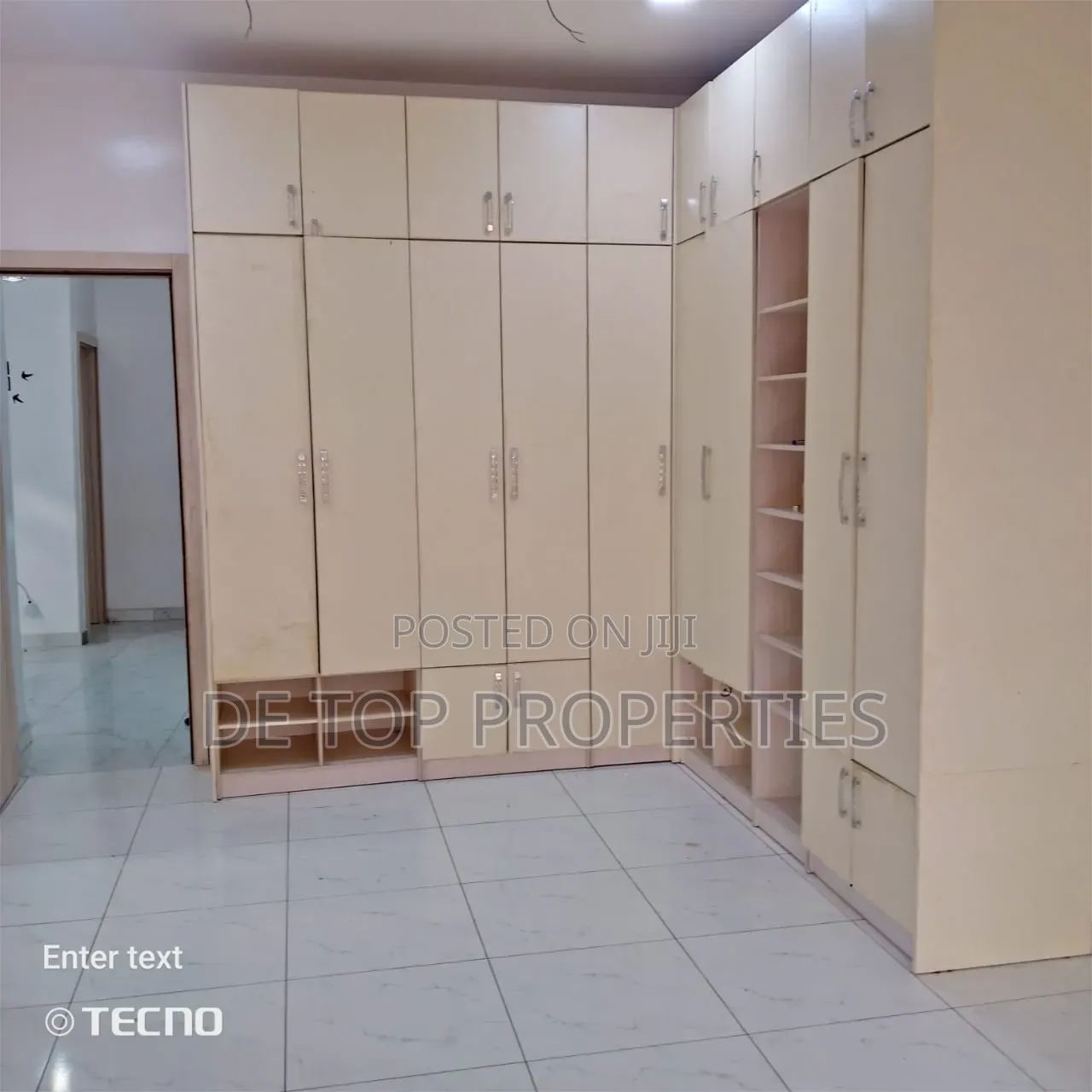4bdrm Duplex in Ikota Villa, Lekki Phase 1 for rent in Lekki Phase 1
