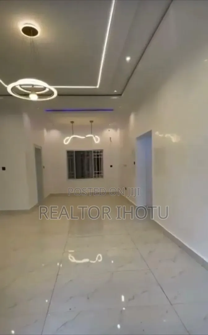 3bdrm Block of Flats in Admiralty Estate for sale in Asokoro