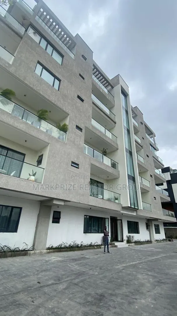 4bdrm Maisonette in Old Ikoyi Lagos for sale in Old Ikoyi