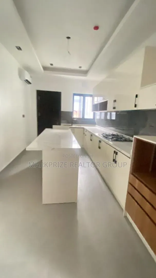 4bdrm Maisonette in Old Ikoyi Lagos for sale in Old Ikoyi