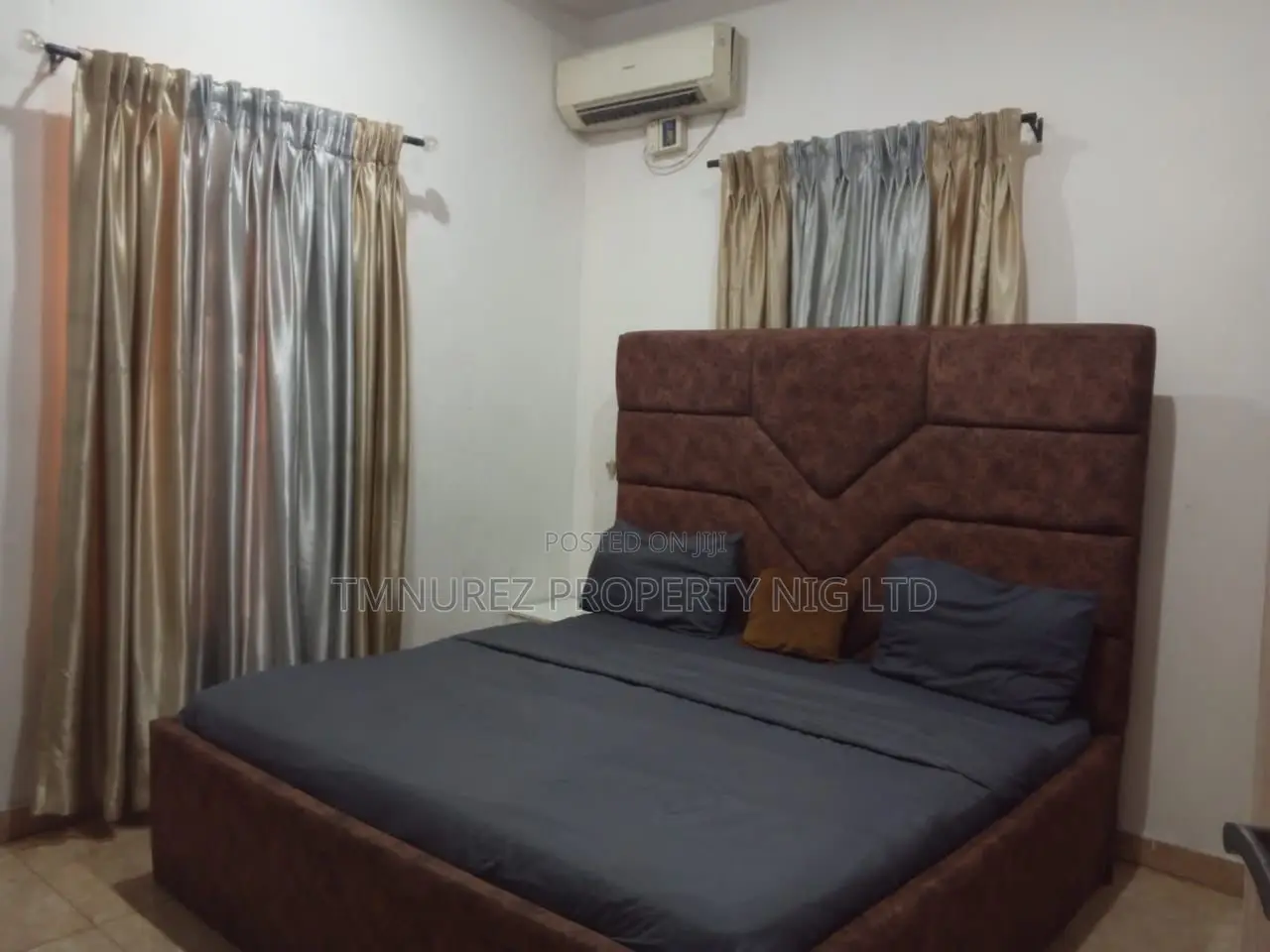 Furnished 5bdrm Duplex in Idado for sale in Idado