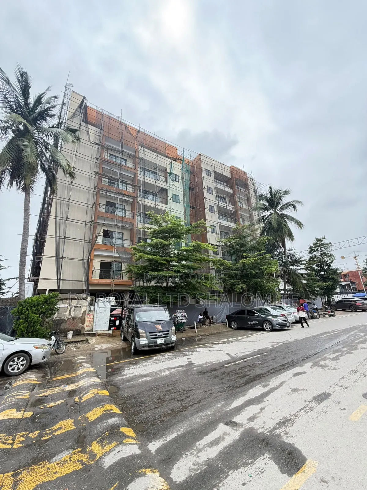 2bdrm Apartment in Ademola Adetokunbo for sale in Ademola Adetokunbo