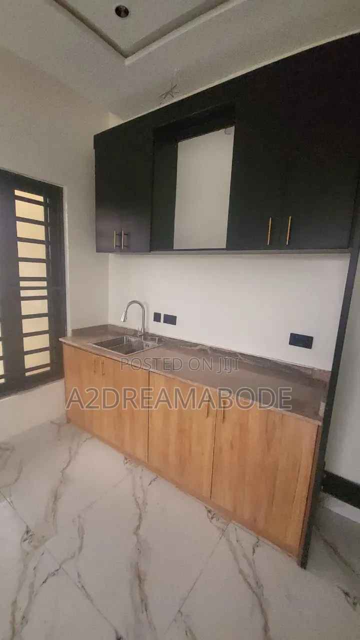 4bdrm Duplex in Ikeja for rent in Ikeja GRA