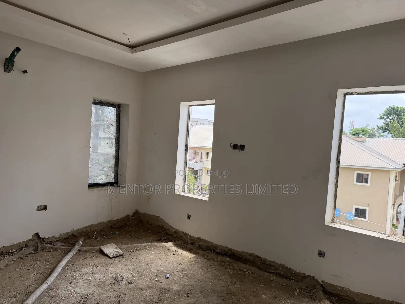 4bdrm Duplex in Zone 6 / Wuse for sale in Zone 6 / Wuse