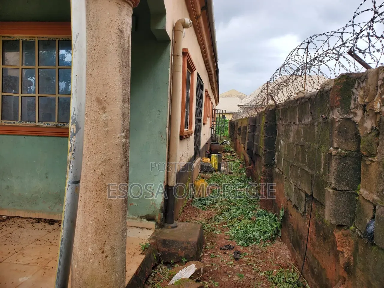 3bdrm Block of Flats in Ekpoma for sale in Ekpoma