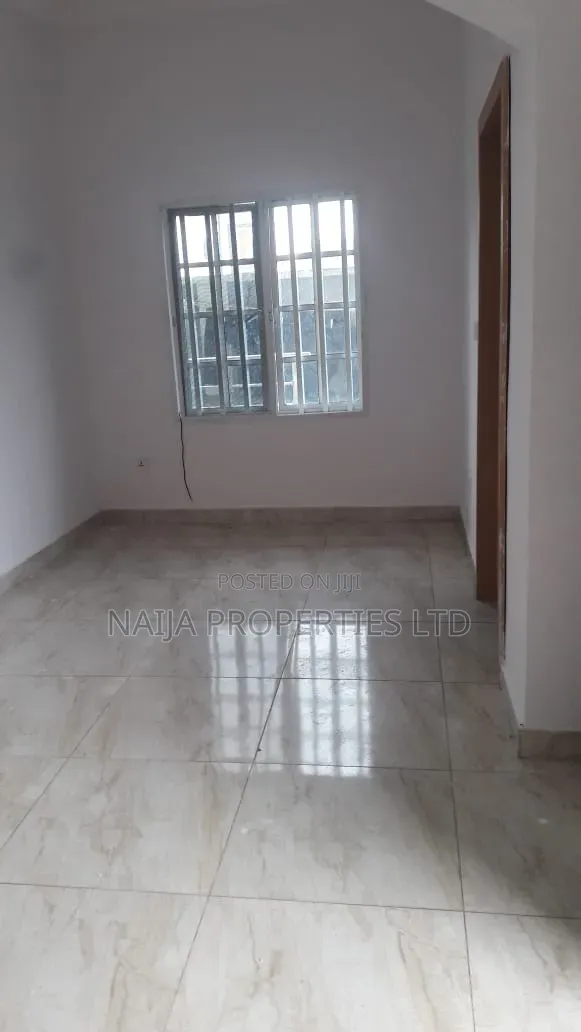 5bdrm Duplex in Ado for sale in Ado / Ajah