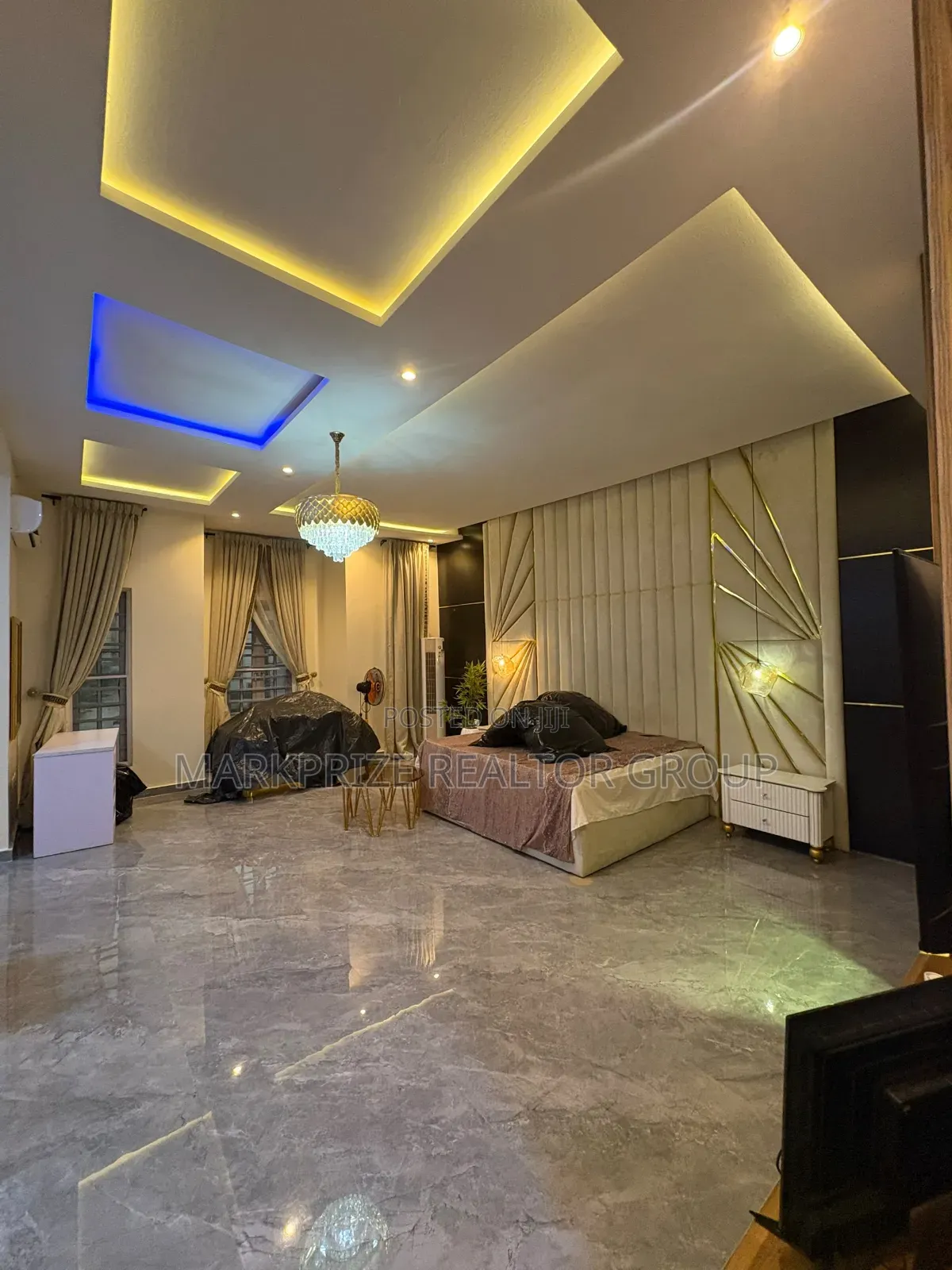 5bdrm Duplex in Lekki County Homes, Ikota for sale in Ikota