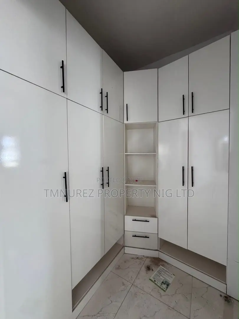 4bdrm Duplex in Lekki Phase 2 for rent in Lekki Phase 2