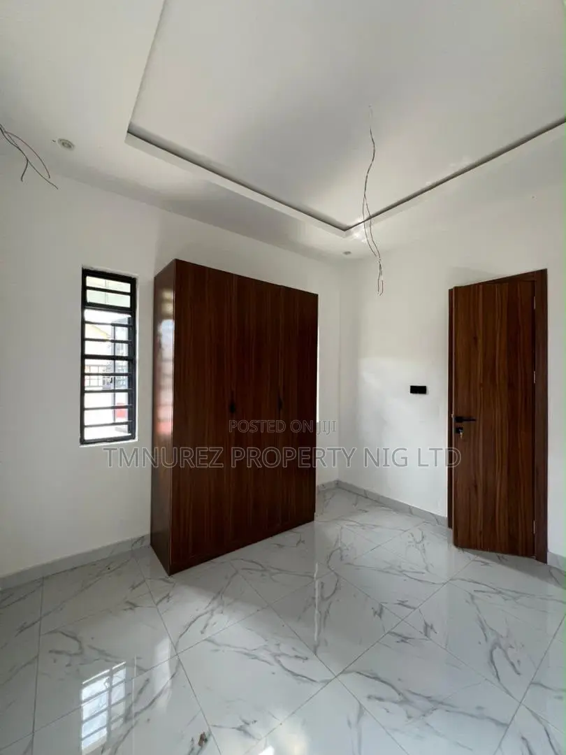 2bdrm Apartment in Abraham Adesanya Estate for rent in Abraham Adesanya Estate