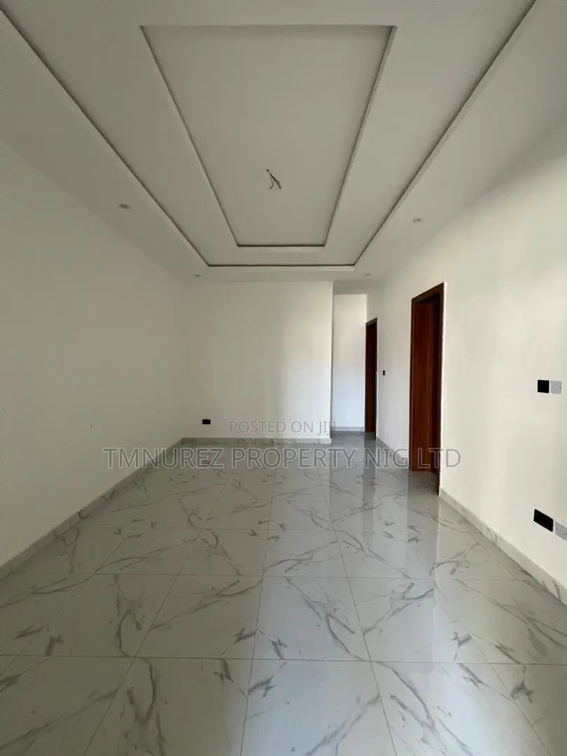 2bdrm Apartment in Abraham Adesanya Estate for rent in Abraham Adesanya Estate