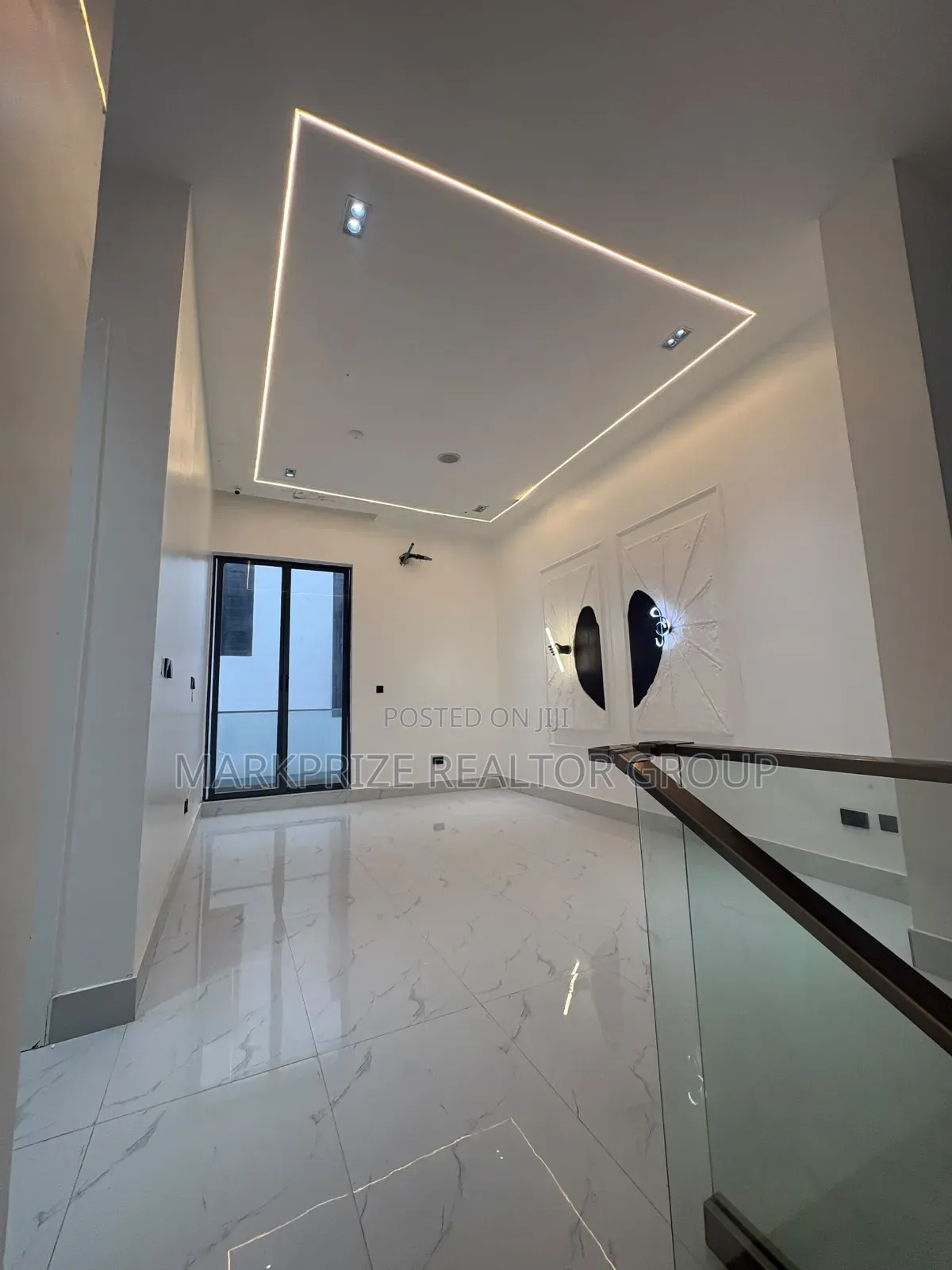 5bdrm Duplex in Lekki County Homes, Ikota for sale in Ikota
