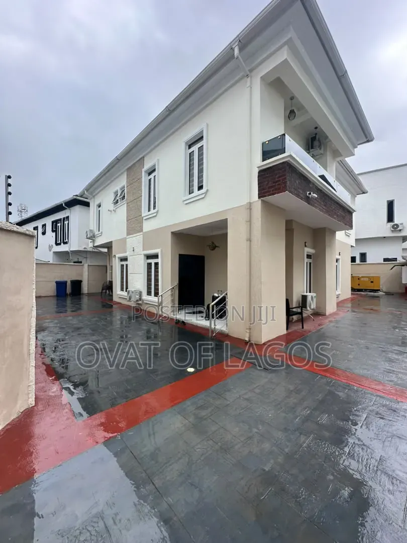 Furnished 3bdrm Apartment in Ikota Gra for rent in Ikota