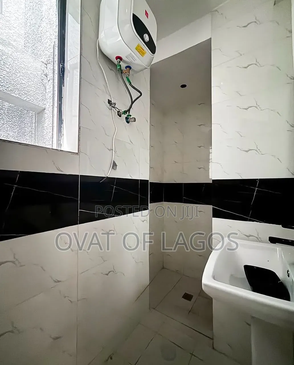 2bdrm Apartment in Lekki Expressway for sale in Lekki Expressway
