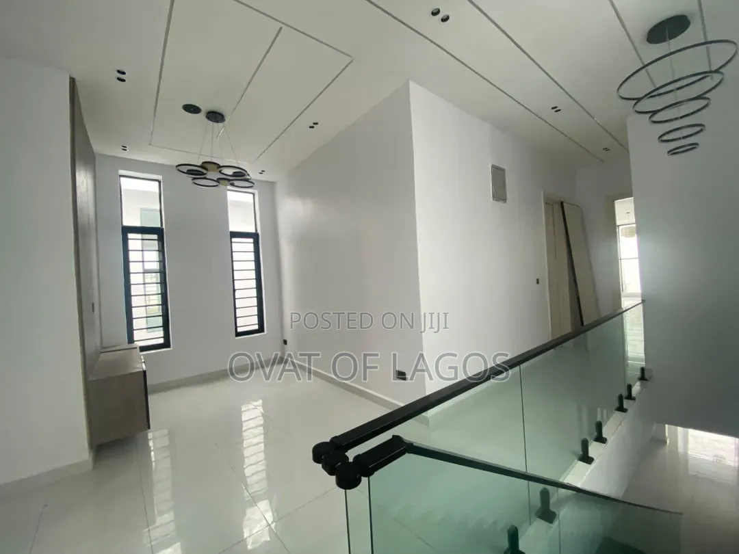 5bdrm Duplex in Orchid, Lekki Expressway for sale in Lekki Expressway