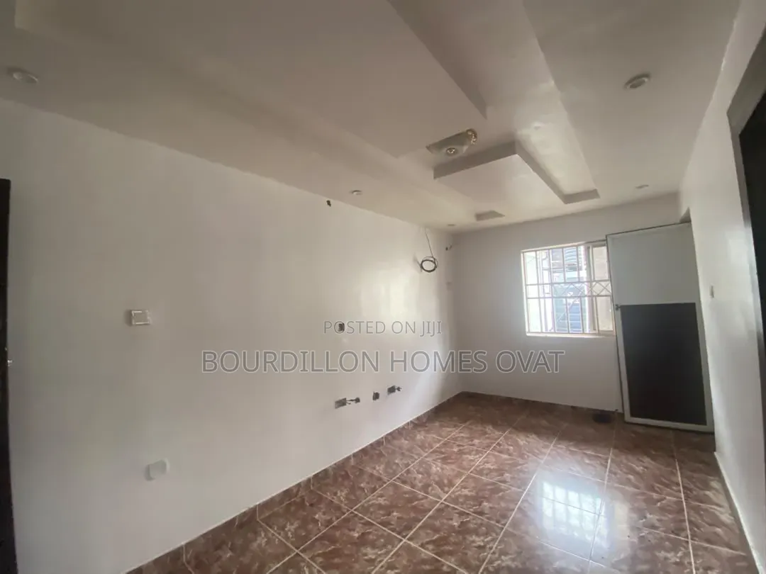 1bdrm Apartment in Ikota Villa Estate for rent in Ikota