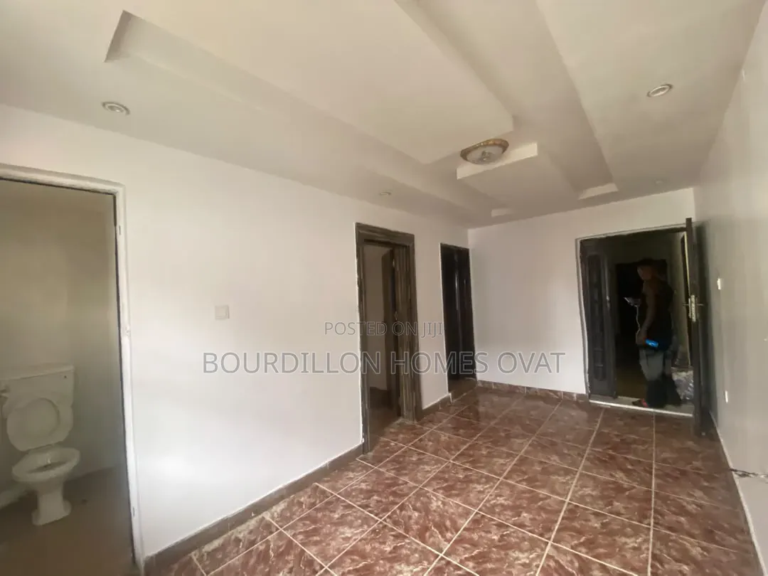 1bdrm Apartment in Ikota Villa Estate for rent in Ikota