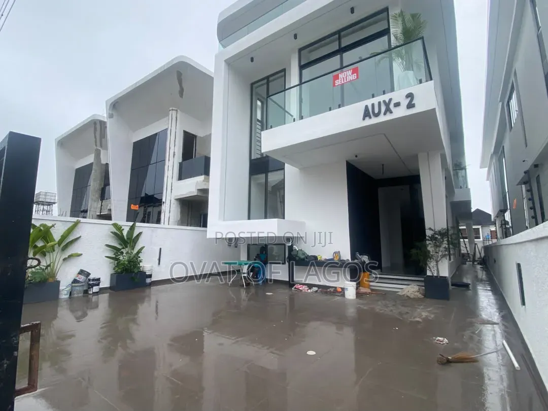 5bdrm Duplex in Orchid, Lekki Expressway for sale in Lekki Expressway
