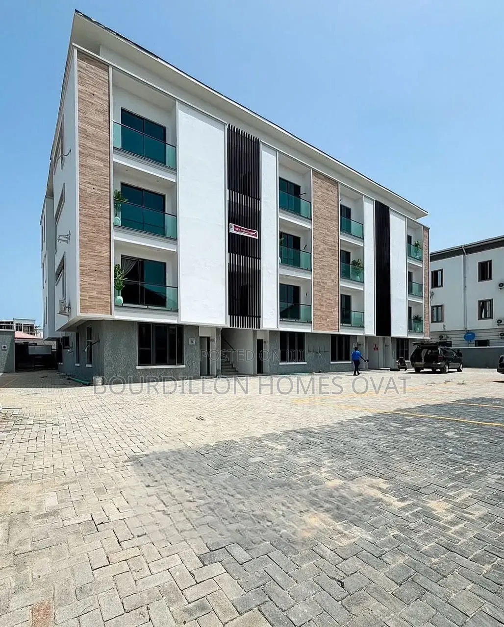 2bdrm Apartment in Lekki Conservation for sale in Lekki Expressway