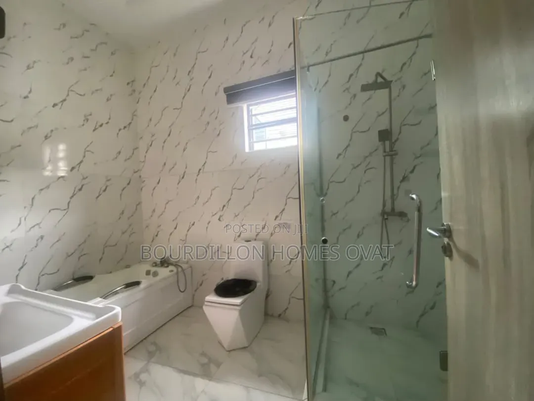 4bdrm Duplex in Orchid Lekki Lagos for rent in Lekki Expressway
