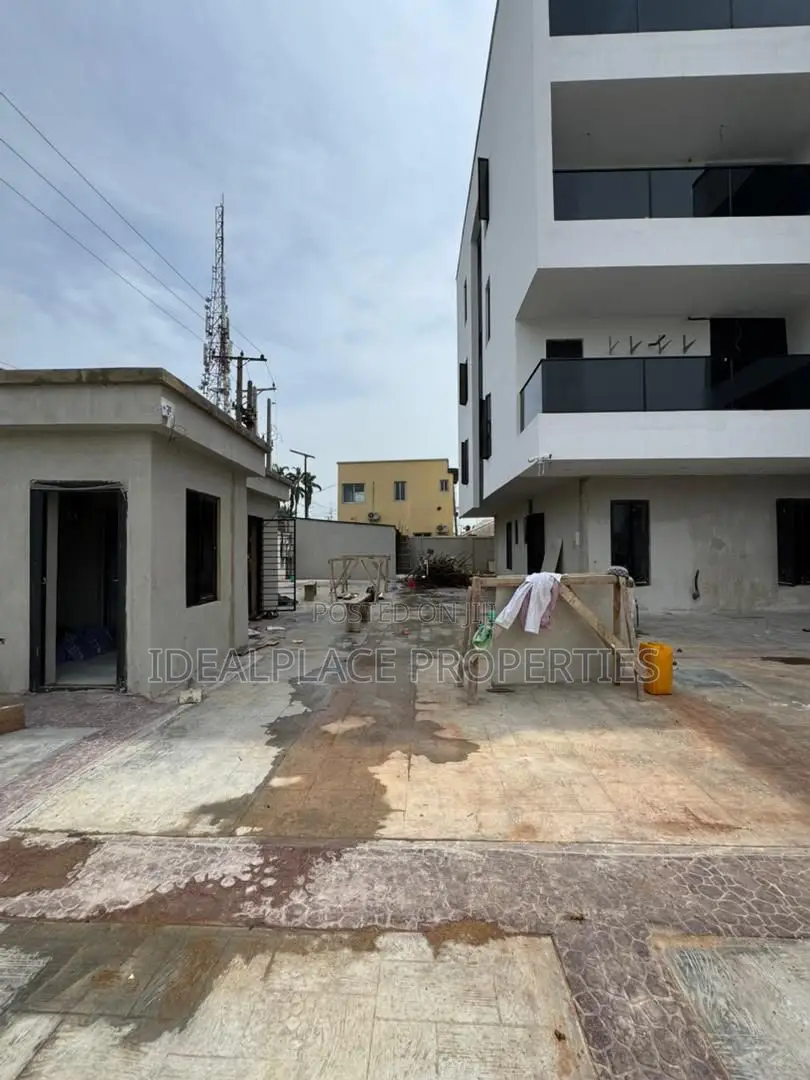3bdrm Apartment in Ikeja GRA for sale in Ikeja GRA