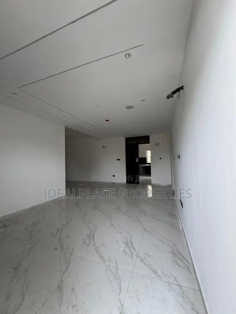 3bdrm Apartment in Ikeja GRA for sale in Ikeja GRA