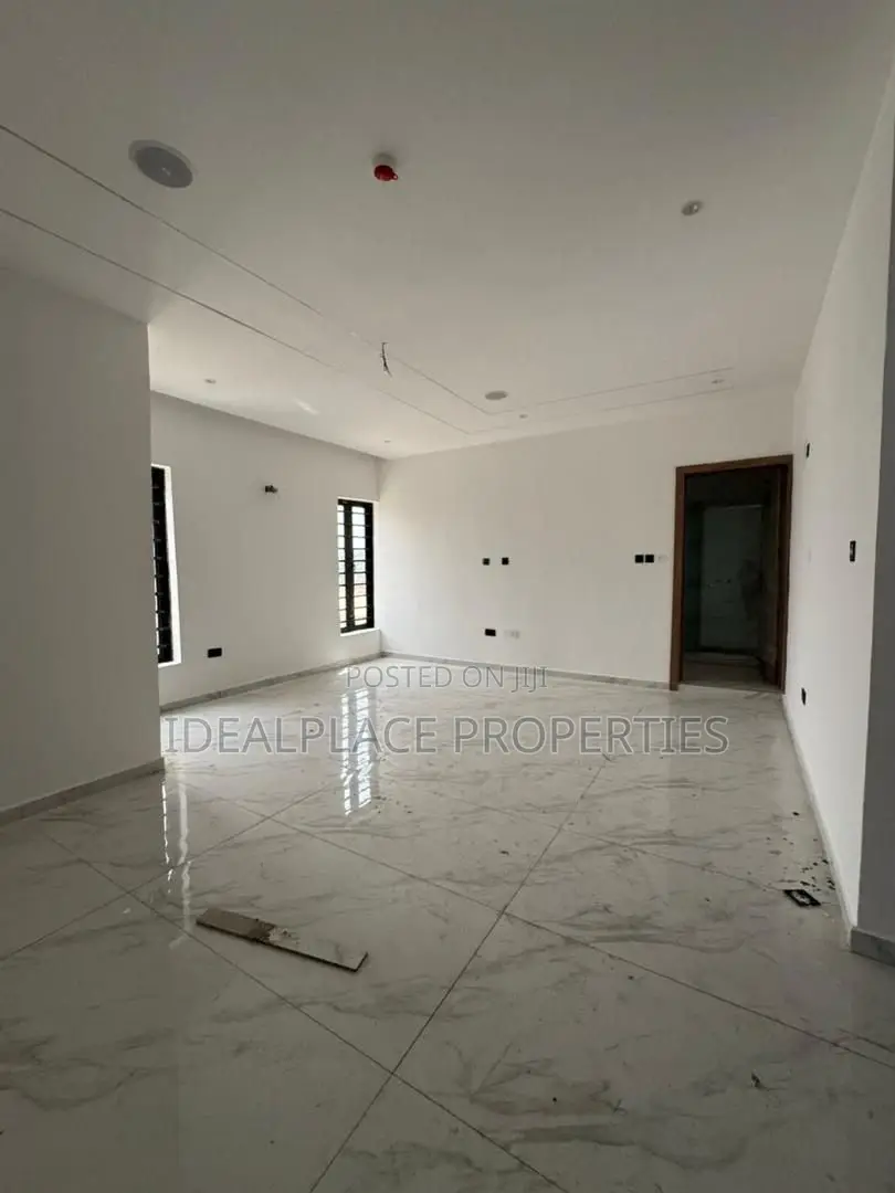 3bdrm Apartment in Ikeja GRA for sale in Ikeja GRA