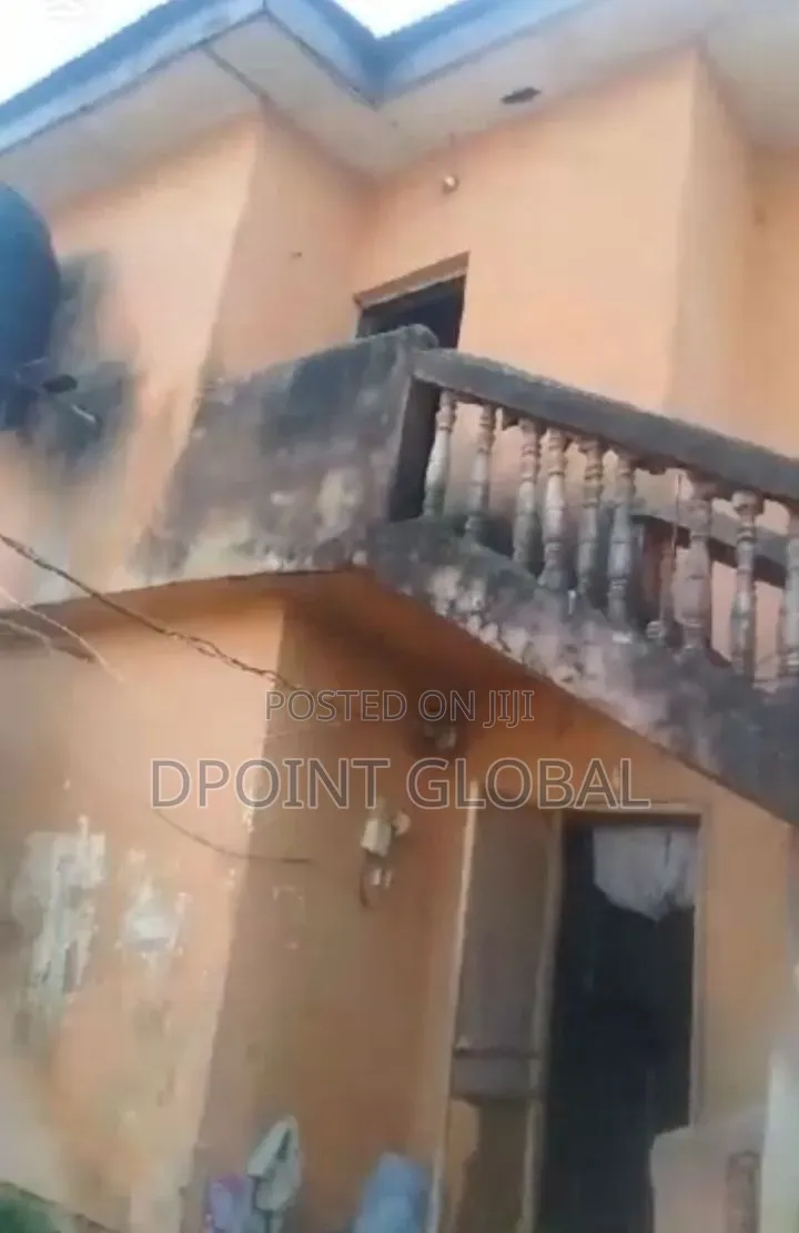 6bdrm Block of Flats in Not Estate, Abaranje for sale in Abaranje