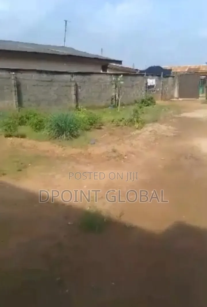 6bdrm Block of Flats in Not Estate, Abaranje for sale in Abaranje