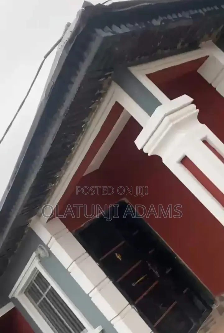 7bdrm Block of Flats in Ogo Oluwa, Osogbo for sale in Osogbo