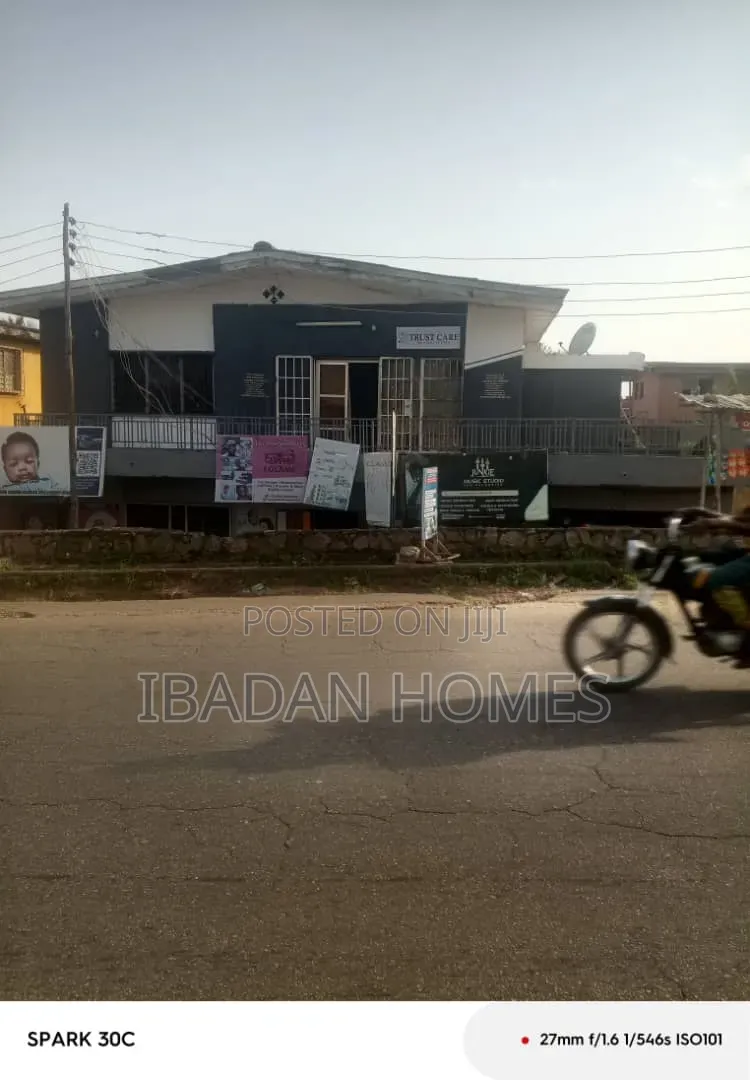 Roadside Commercial Property in Ibadan