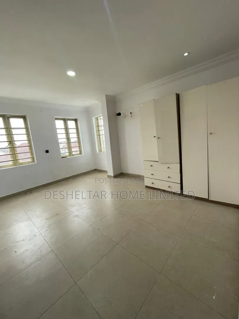 1bdrm Shared Apartment in Southern View Estate, Chevron for rent in Chevron