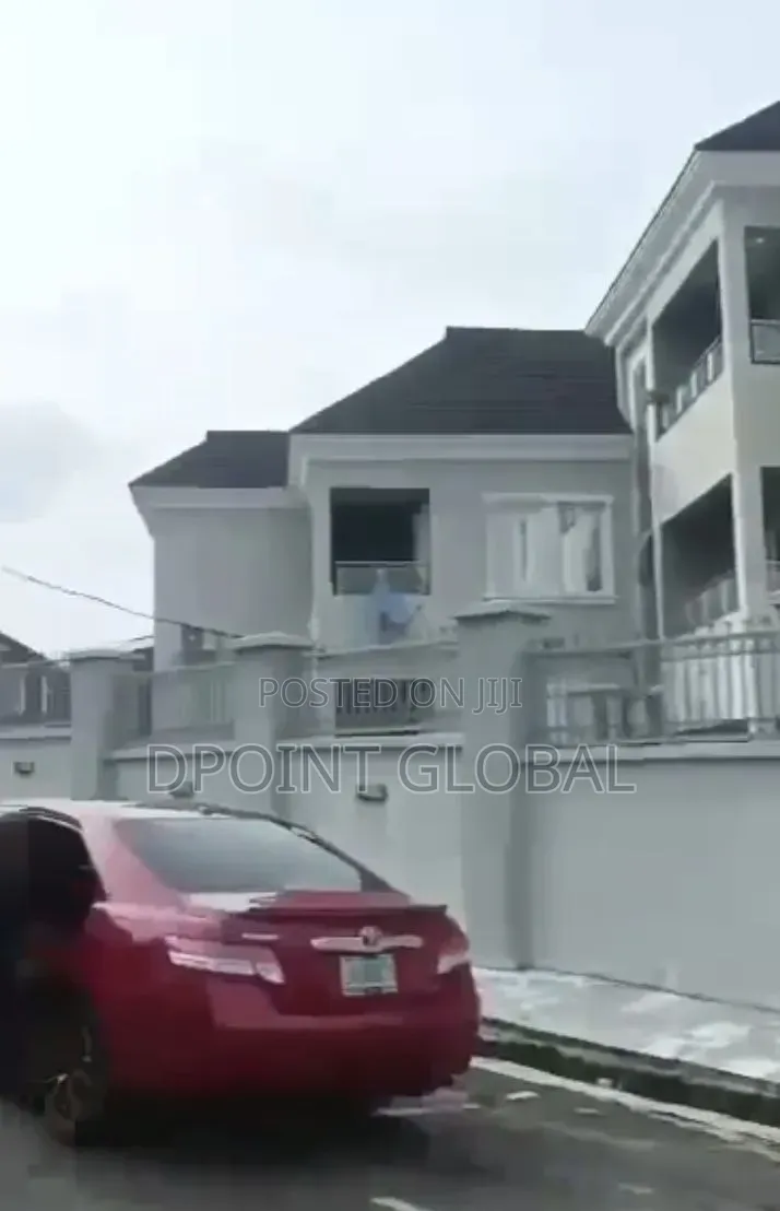 4bdrm Duplex in Magic Phase 1 for sale in GRA Phase 1