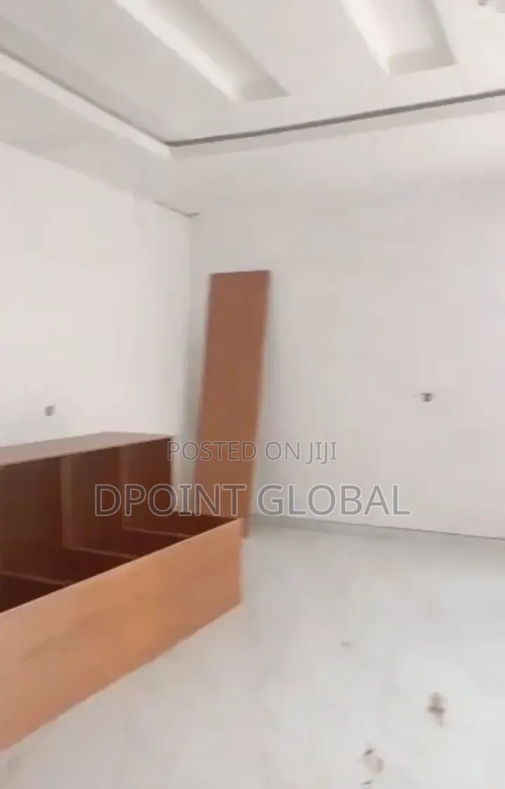 4bdrm Duplex in Magic Phase 1 for sale in GRA Phase 1