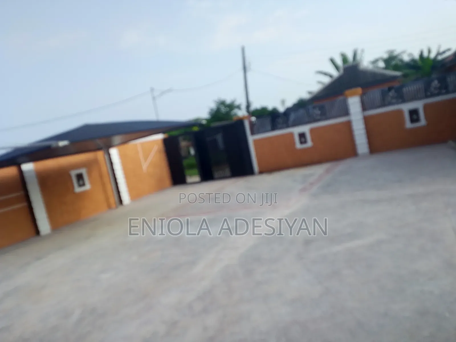 1bdrm Block of Flats in Oduloye, Agric for rent in Agric