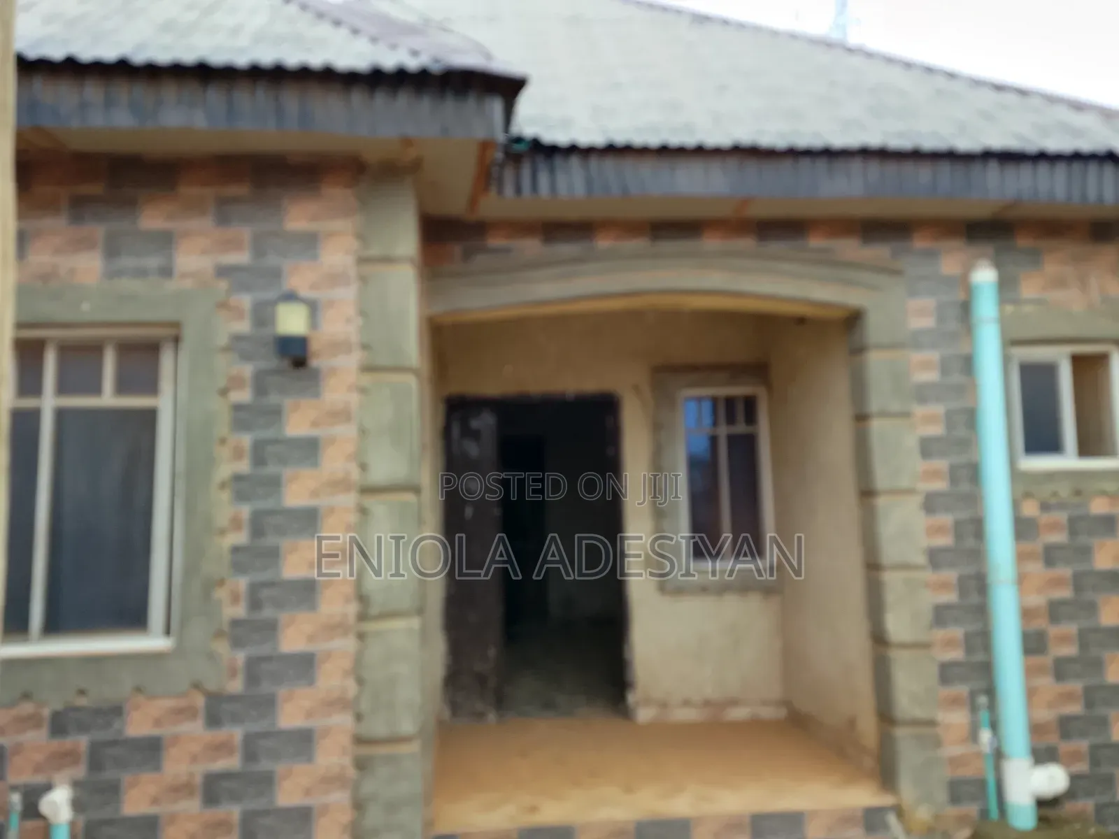 2bdrm Bungalow in Holy Gabriel, Igbogbo for rent in Igbogbo