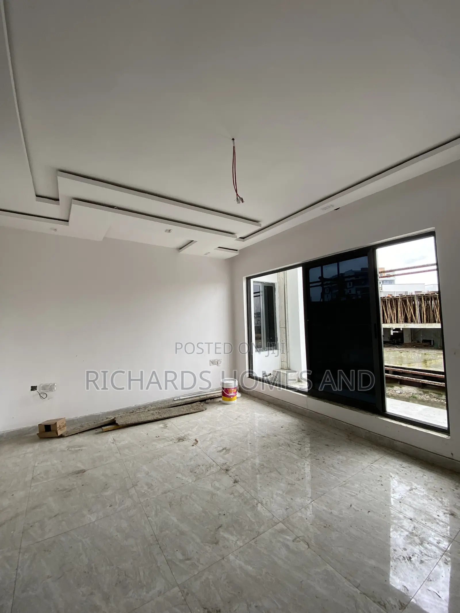 3bdrm Apartment in Lekki Phase 1 for sale in Lekki Phase 1