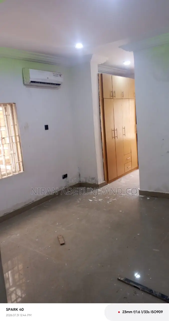 3bdrm Block of Flats in Wuse 2 for rent in Wuse 2