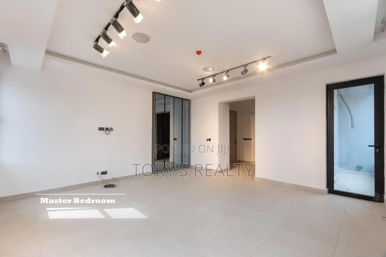 4bdrm Maisonette in Banana Island for sale in Banana Island