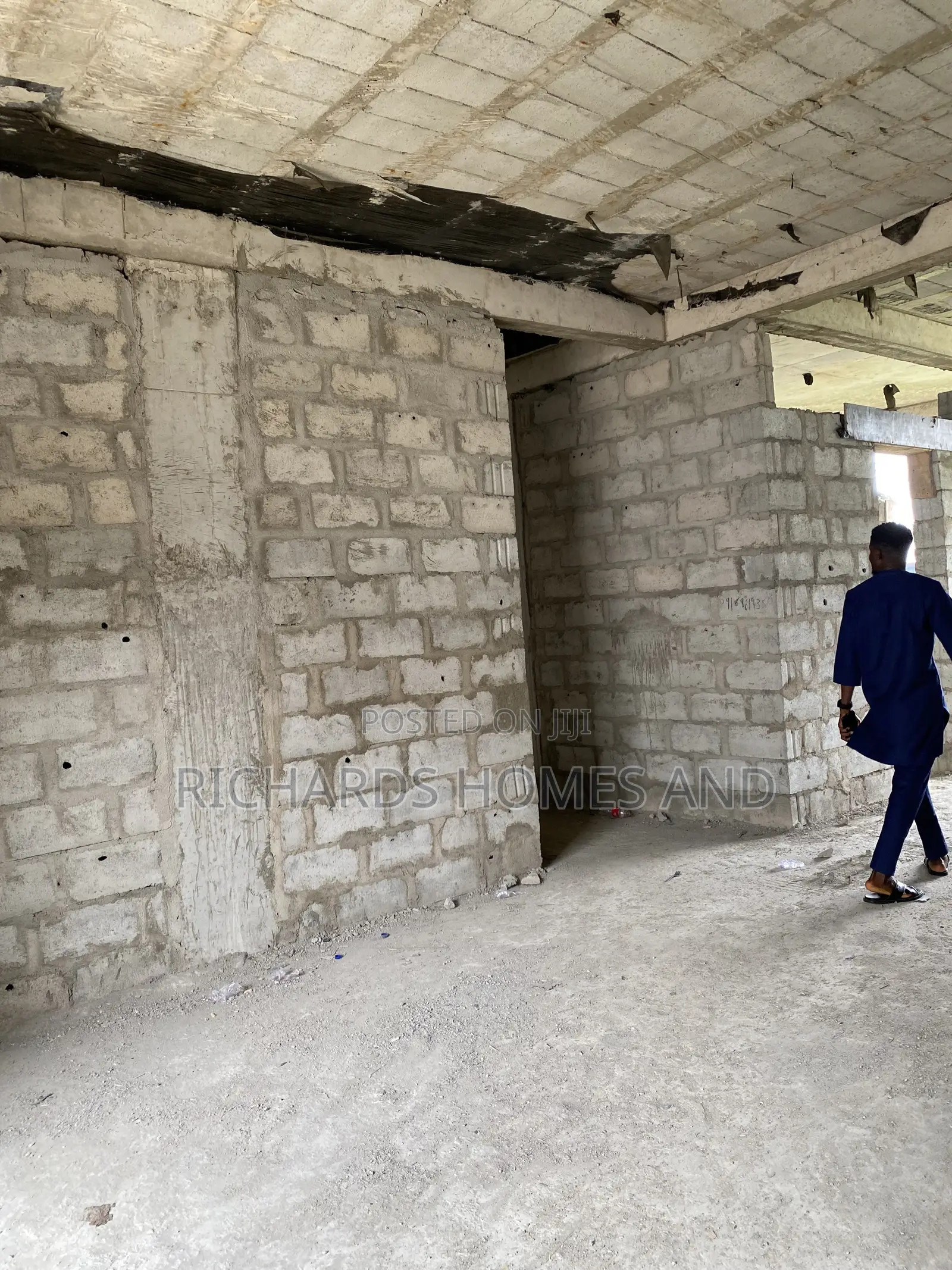 1bdrm Apartment in Lekki Phase 1 for sale in Lekki Phase 1
