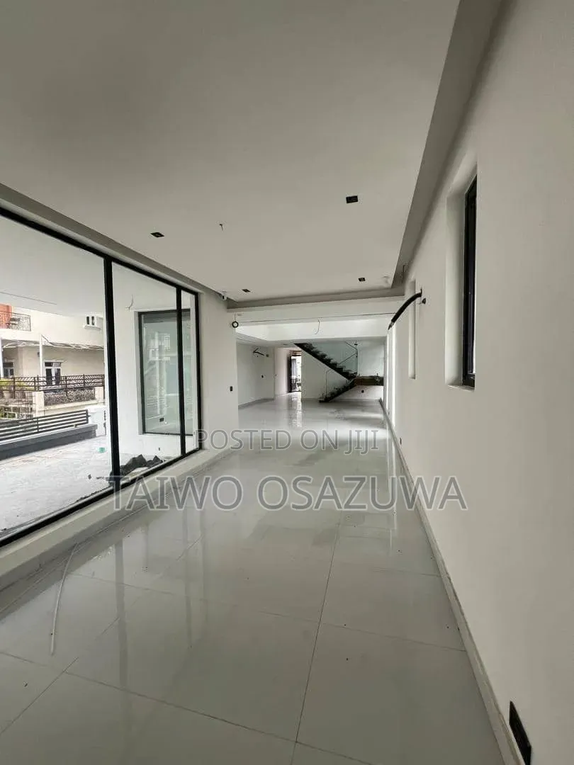 4bdrm Duplex in Victory Park Estate, Osapa london for sale in Osapa london